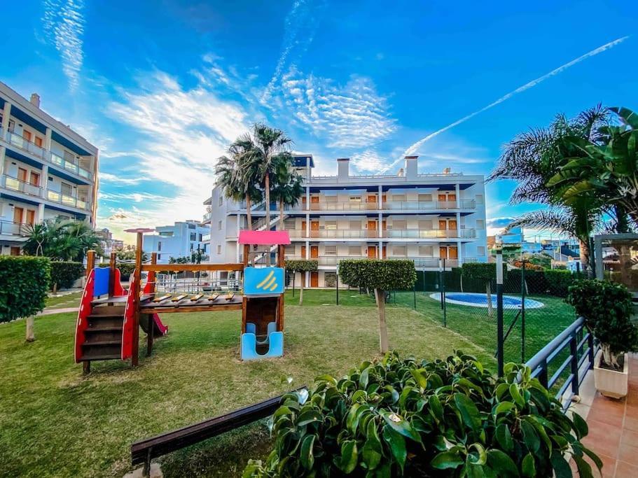 Escapada Familiar En Torrox Costa A 100M De La Playa, Vistas Al Mar Y Parking Gratis Apartment Bagian luar foto